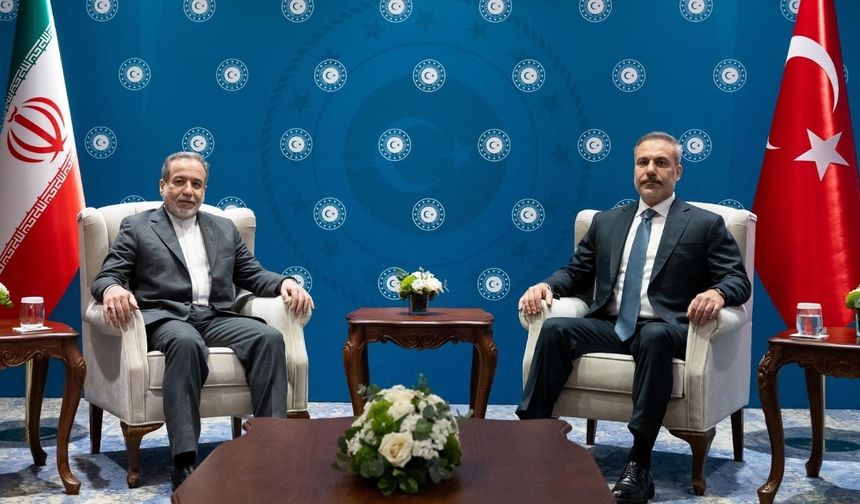 Dışişleri Bakanı Fidan, İranlı mevkidaşı Erakçi ile görüştü