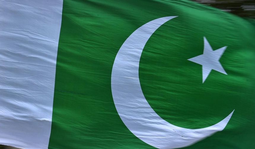 Pakistan: İran, Hürmüz Boğazı'ndaki gerilime rağmen ABD ile müzakerelere katılacak