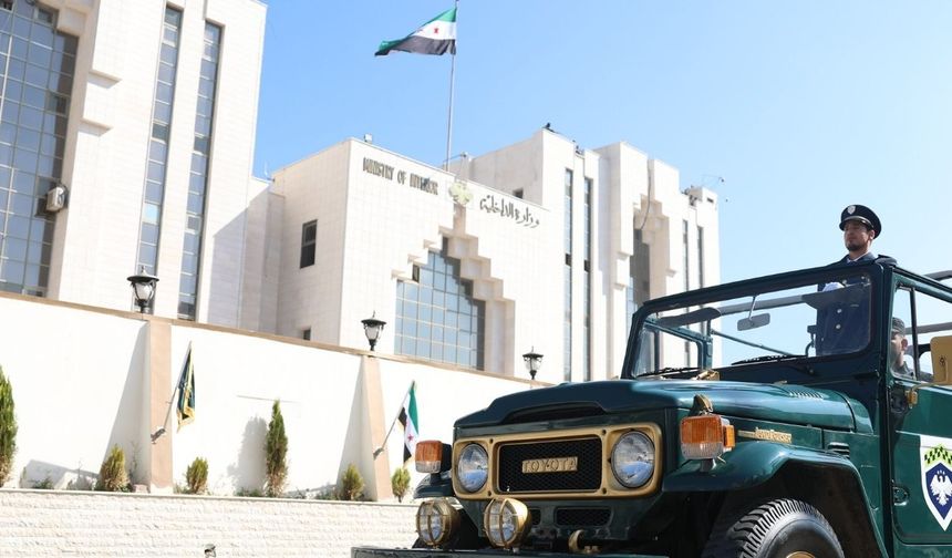 Suriye İçişleri Bakanlığı, Kürt yurttaşların 6 Nisan'dan itibaren vatandaşlık başvurusu yapabileceğini duyurdu