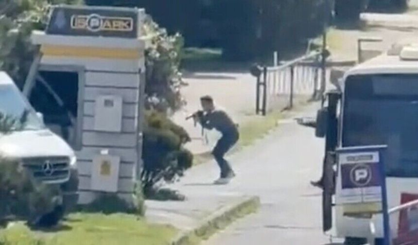 İstanbul İsrail Konsolosluğu önünde çatışma