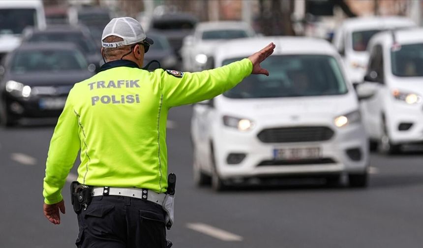 İstanbul'un iki ilçesinde yarın bazı yollar trafiğe kapatılacak