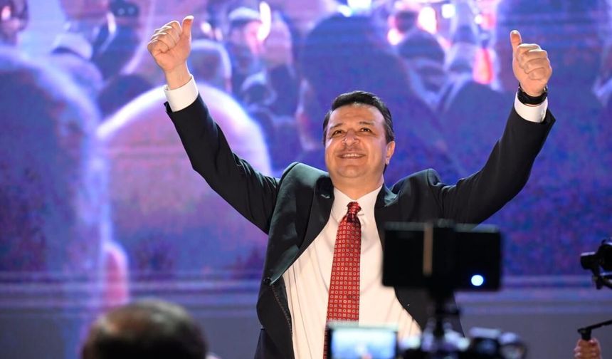 Saadet Partisi yüz binlerin katılımıyla seçim startını verdi