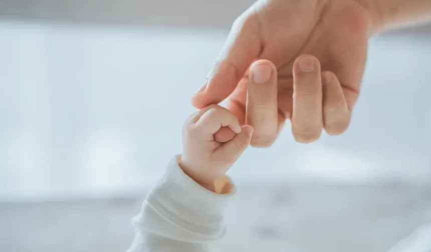 8 hafta ek doğum izni için başvurular başladı: Son tarih 15 Mayıs