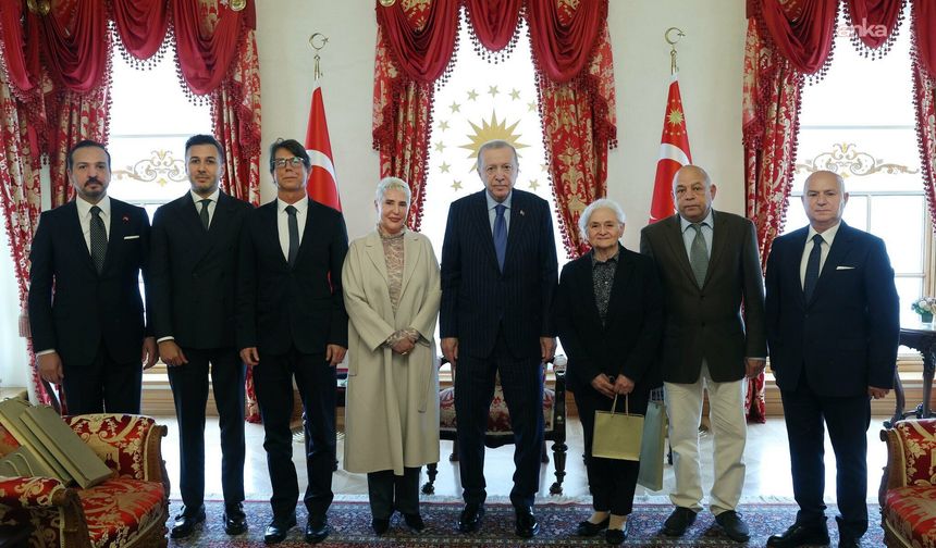 Cumhurbaşkanı Erdoğan, 1960 darbesi ardından idam edilen siyasilerin aileleriyle bir araya geldi