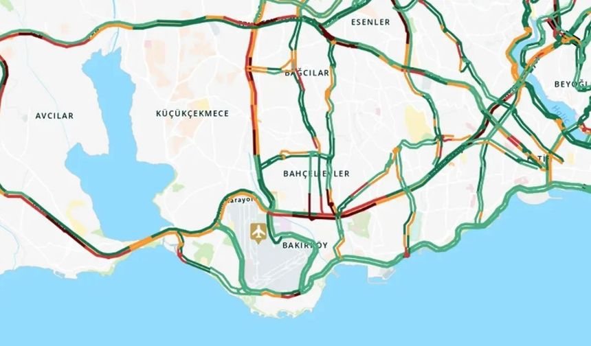 İstanbul'da bu yollar trafiğe kapandı