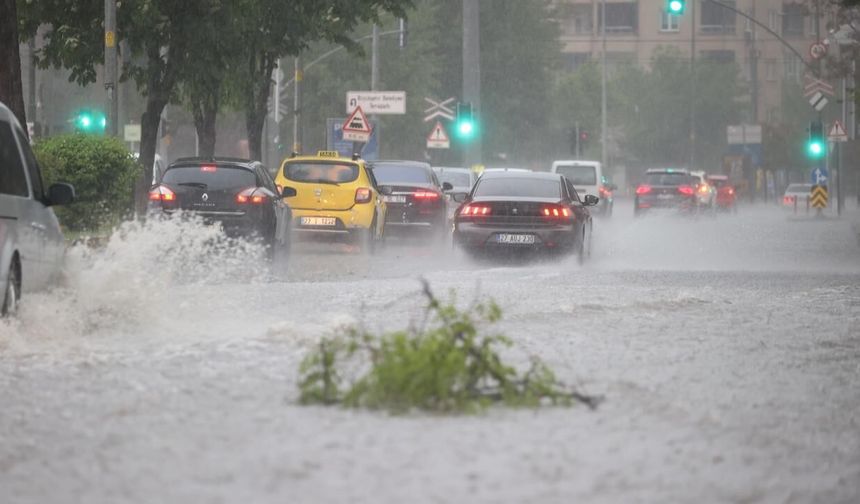 2 il için "sarı" uyarı: Kuvvetli yağışa dikkat