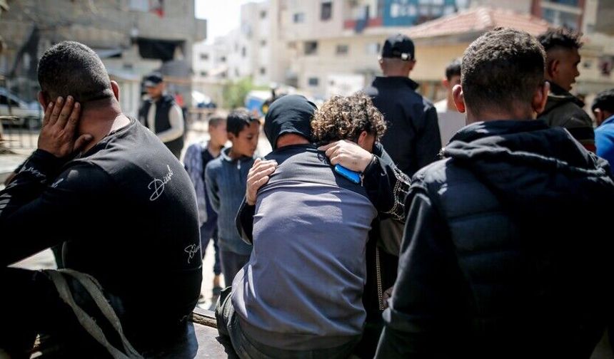 Gazze'de kırılgan ateşkes: İsrail'in saldırıları sürüyor, yardımlar yetersiz