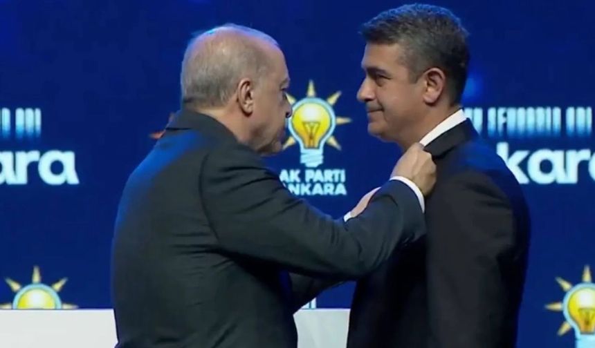 CHP'den istifa eden Haymana Belediye Başkanı Levent Koç, aynı gün AK Parti'ye katıldı