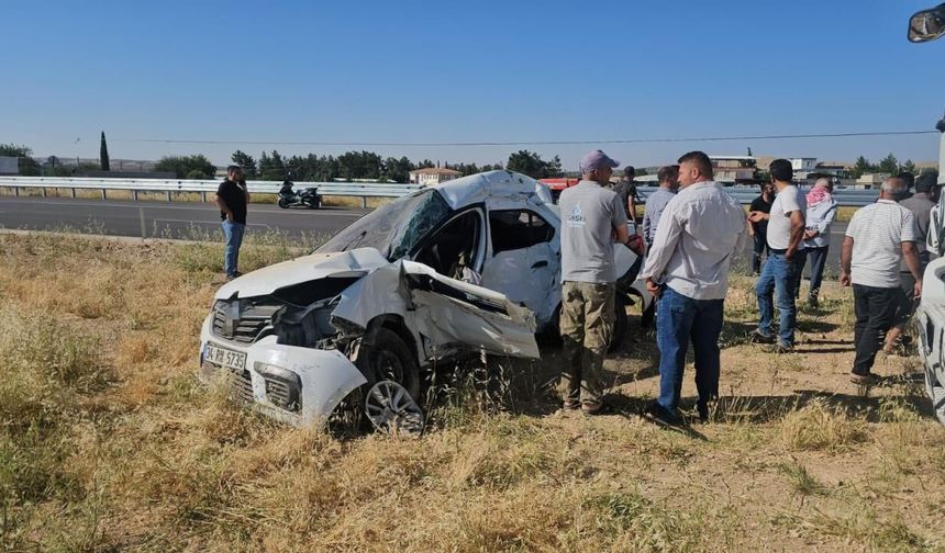 Kahreden olay! YKS'ye giderken tırla çarpışan otomobilin sürücüsü hayatını kaybetti