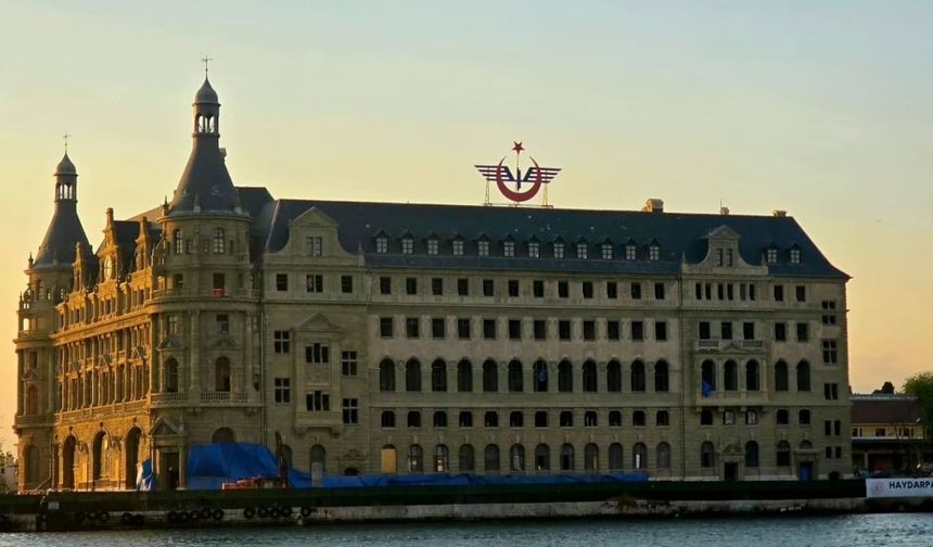 Haydarpaşa'nın üç cephesinde restorasyon ve konservasyon çalışmaları sona erdi