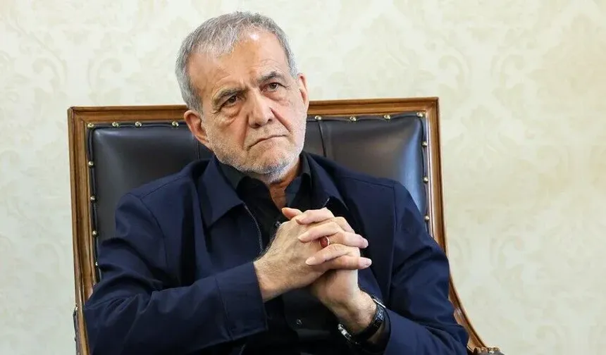 İran Cumhurbaşkanı Pezeşkiyan’dan devlet televizyonuna eleştiri