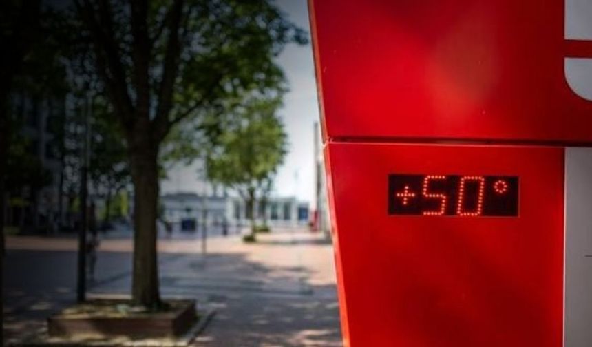 Avrupa hem kavurucu sıcaklarla hem de yağışlarla mücadele ediyor