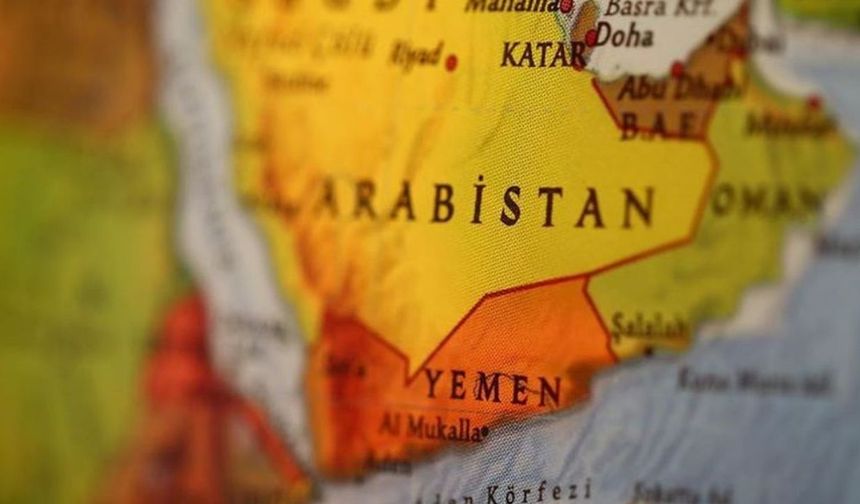 Suudi Arabistan’da ulusal petrol şirketi Aramco'ya ait helikopterin düşmesi sonucu 14 kişi öldü