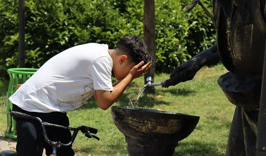 Şanlıurfa'da termometreler 43 dereceyi gösterdi