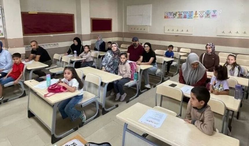 Okula yeni başlayacak öğrencilerin velileri de "uyum haftasına" dahil edilecek