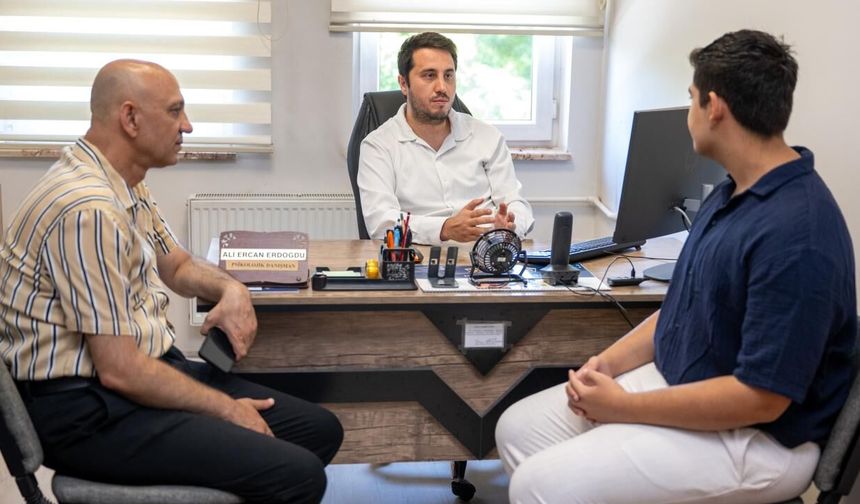MEB, ülke genelinde 11 bin 576 tercih danışmanlığı birimi kurdu