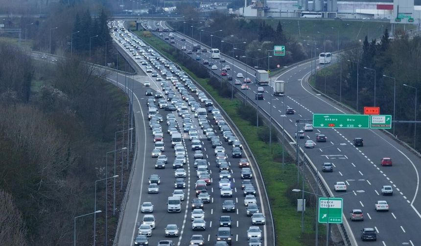 Anadolu Otoyolu'nun Kocaeli kesimi trafiğe kapatılacak