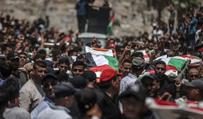 Siyonist İsrail'in Gazze'ye saldırılarında şehit sayısı 73 bin 381'e çıktı