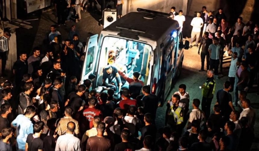 İtfaiye aracının sepetiyle duvar arasında sıkışan uzman çavuş yaşamını yitirdi