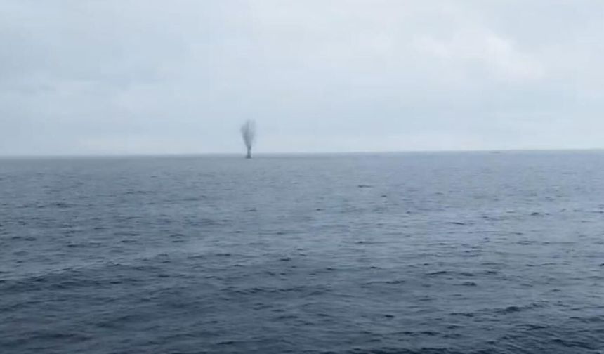 Hopa açıklarında bulunan insansız deniz aracı kontrollü imha edildi