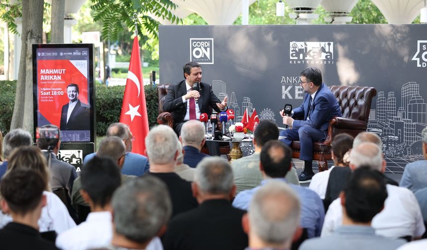 Mahmut Arıkan: “Futbol takımı tutar gibi parti tutma anlayışını değiştirmeliyiz”