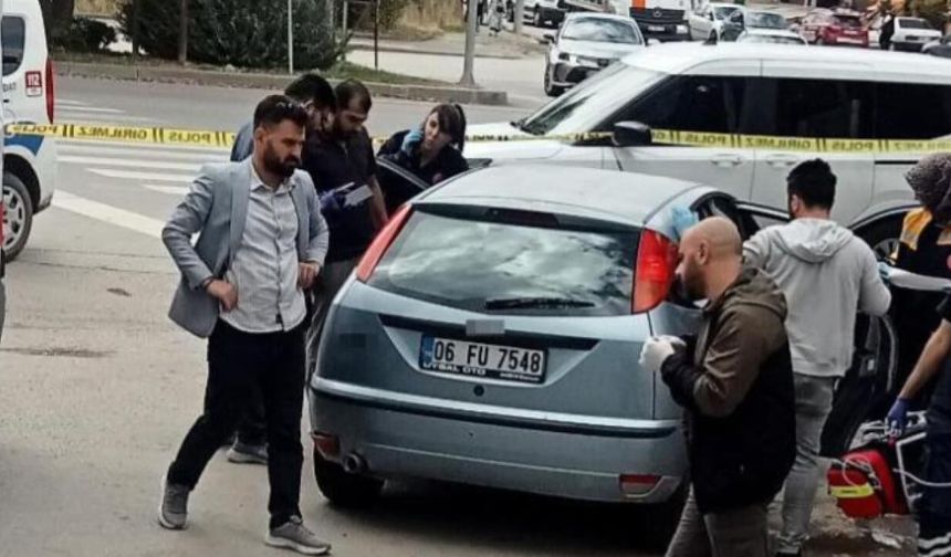 Ankara'da park halindeki otomobilde 2 kişi ölü bulundu