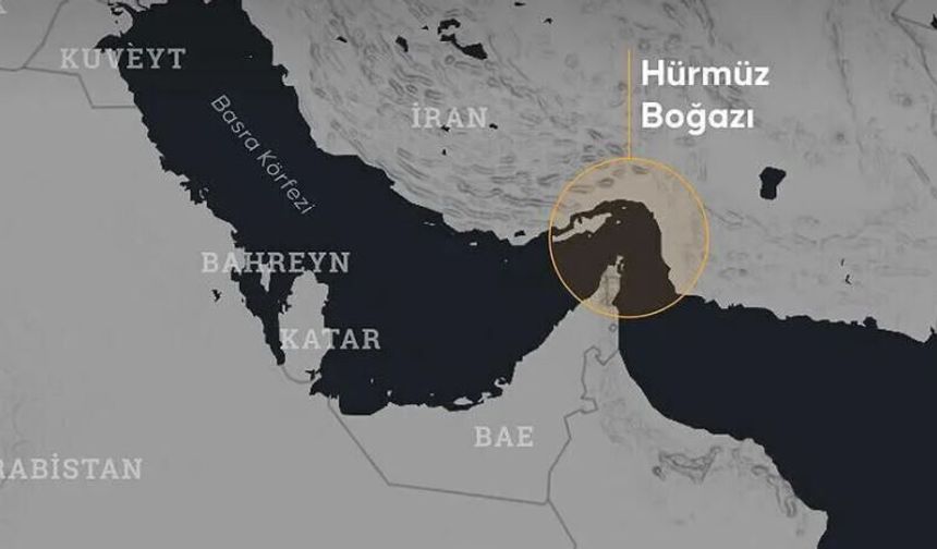 İran, Hürmüz Boğazı'ndan geçmeye çalışan Togo bayraklı petrol tankerini vurduğunu duyurdu