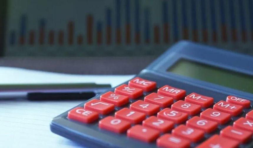 Ekonomide 3 yıllık yol haritasını içeren Orta Vadeli Program yarın kamuoyuyla paylaşılacak
