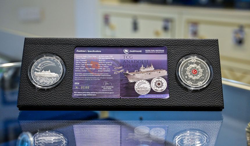 Darphane, TCG Anadolu için hatıra parası bastı