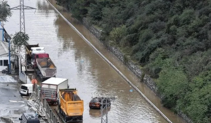 AFAD sel felaketinde kaybolduğu bildirilen vatandaşlar için özel ekip kurdu
