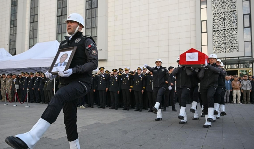 Şehit polis Türkoğlu için tören düzenlendi