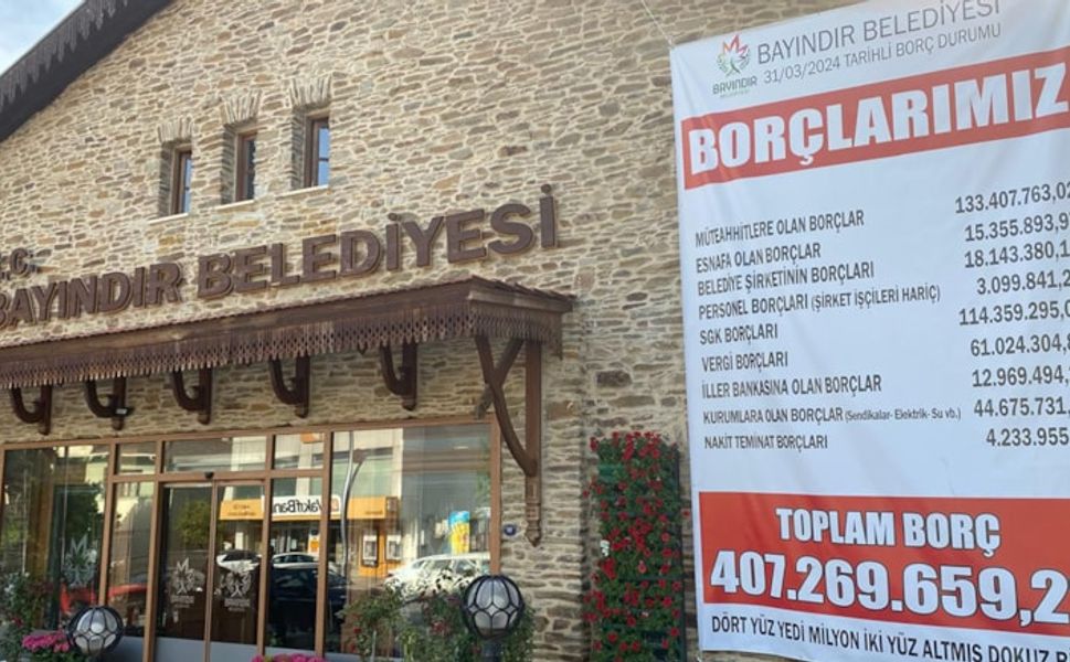 AK Partiden CHP'ye geçmişti: Bayındır Belediyesi'nin borç miktarı gelirinden fazla çıktı