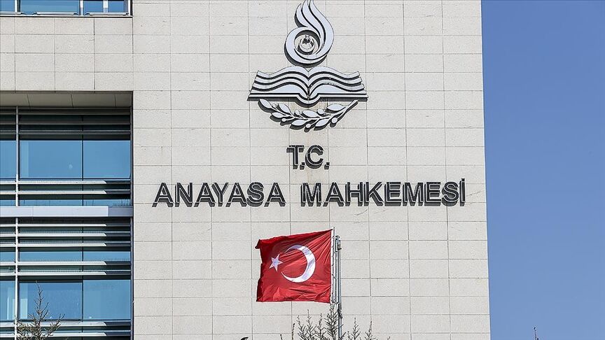 Emekli memurun seyyanen zam talebine ilişkin dava, AYM'de