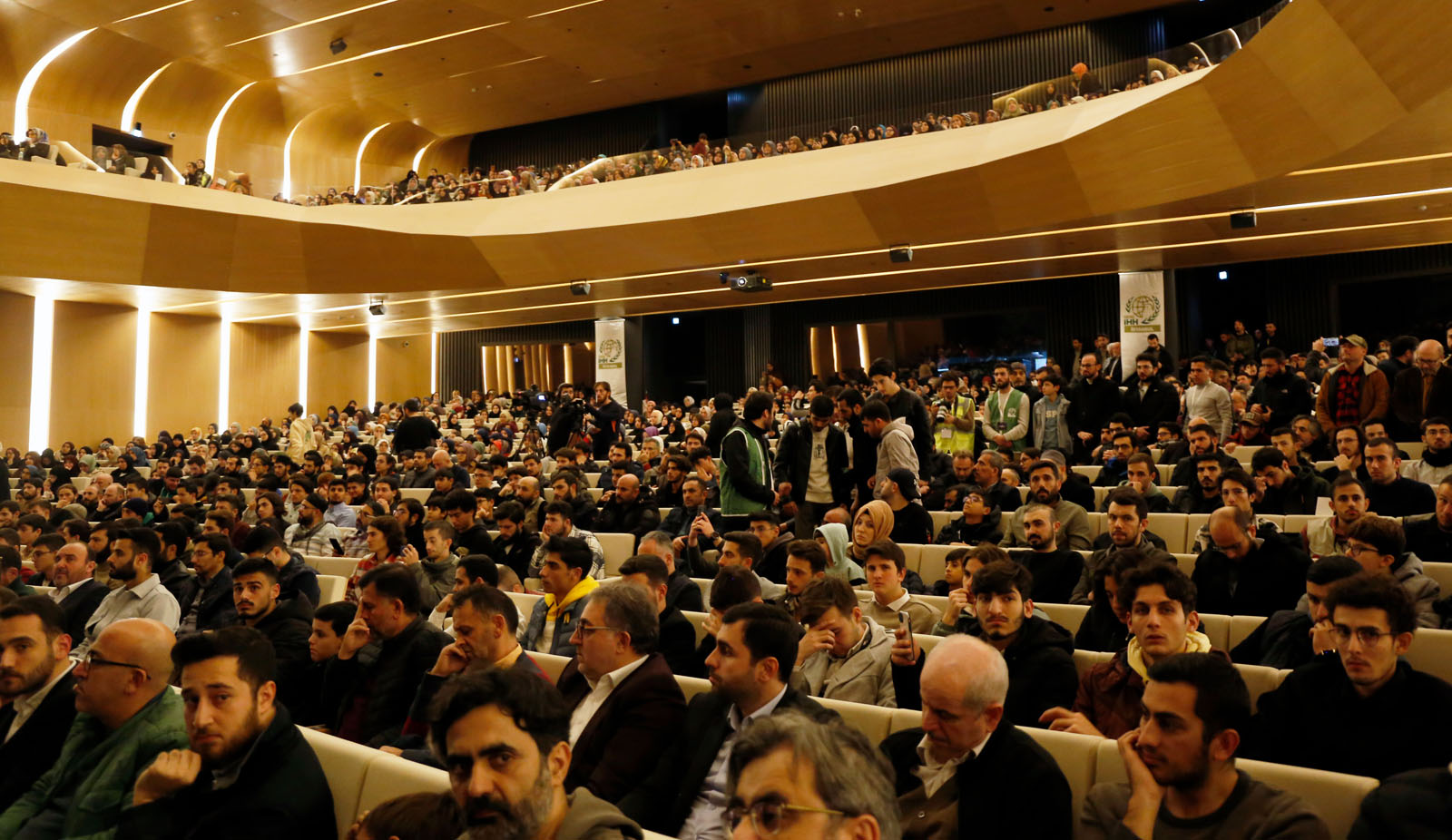 4 genç vefatlarının yıldönümünde anıldı (9)