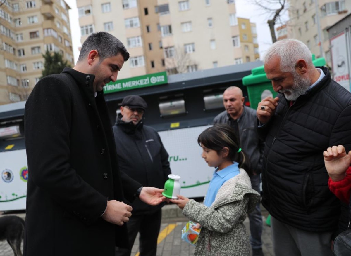 KARTAL_BELEDİYESİ_GERİ_DÖNÜŞÜMDE_FARK_YARATIYOR (1)