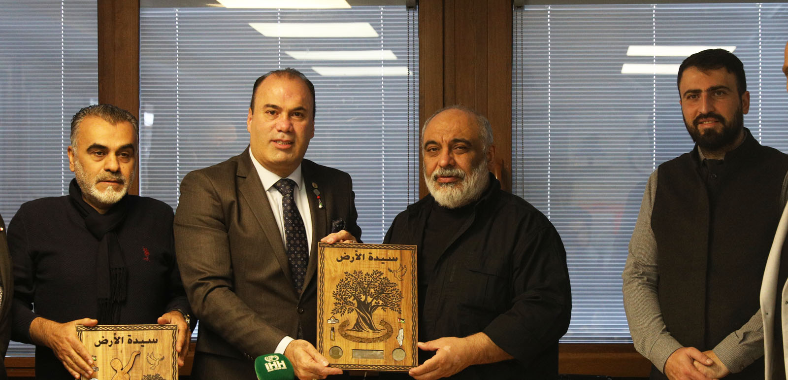 Bülent Yıldırım’a “Filistin’e Destek Veren Yılın Kişisi” ödülü (1)