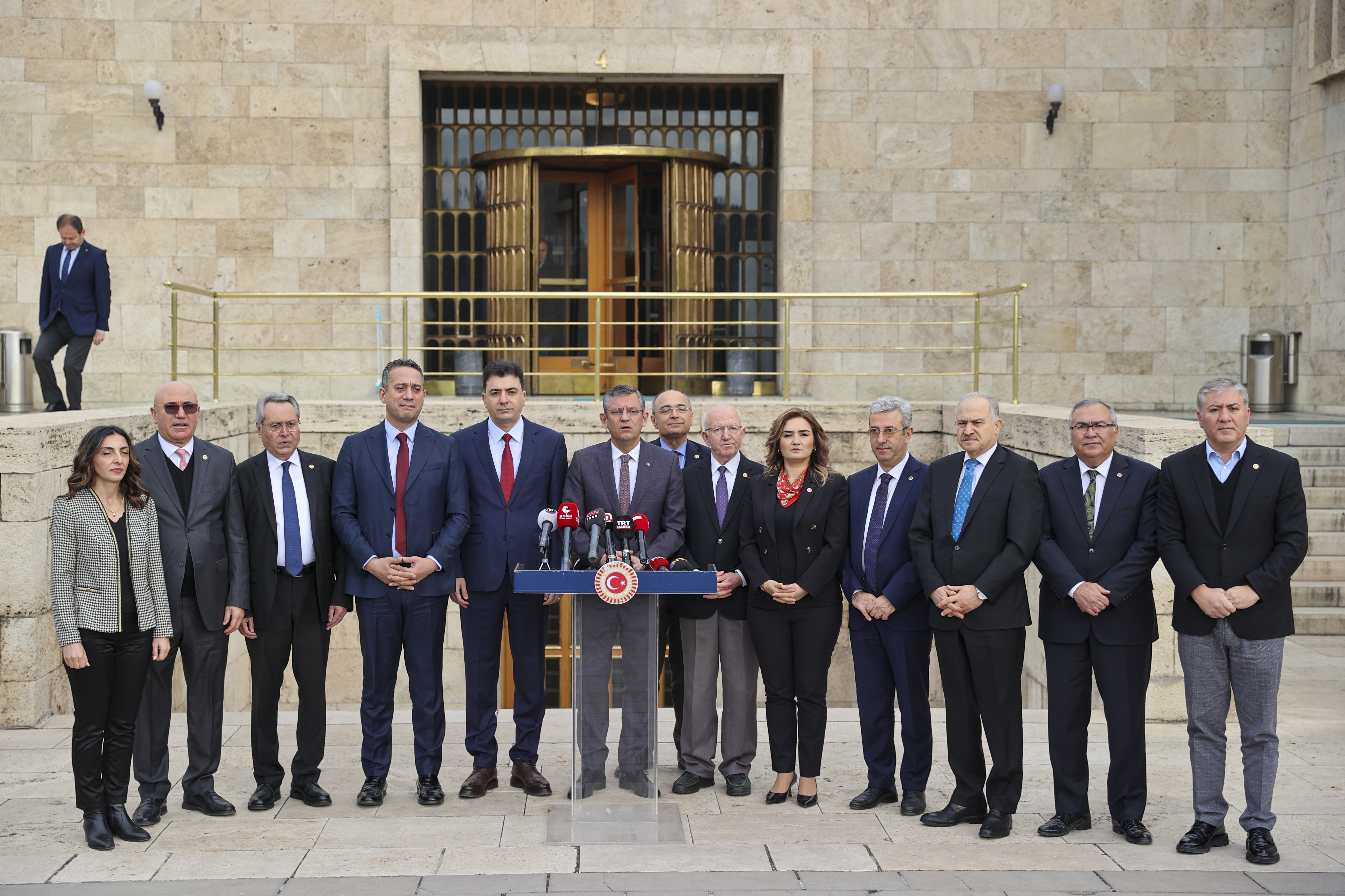 AA-20230111-29963120-29963114-CHPLI_MILLETVEKILLERINDEN_ALI_MAHIR_BASARIRA_DESTEK