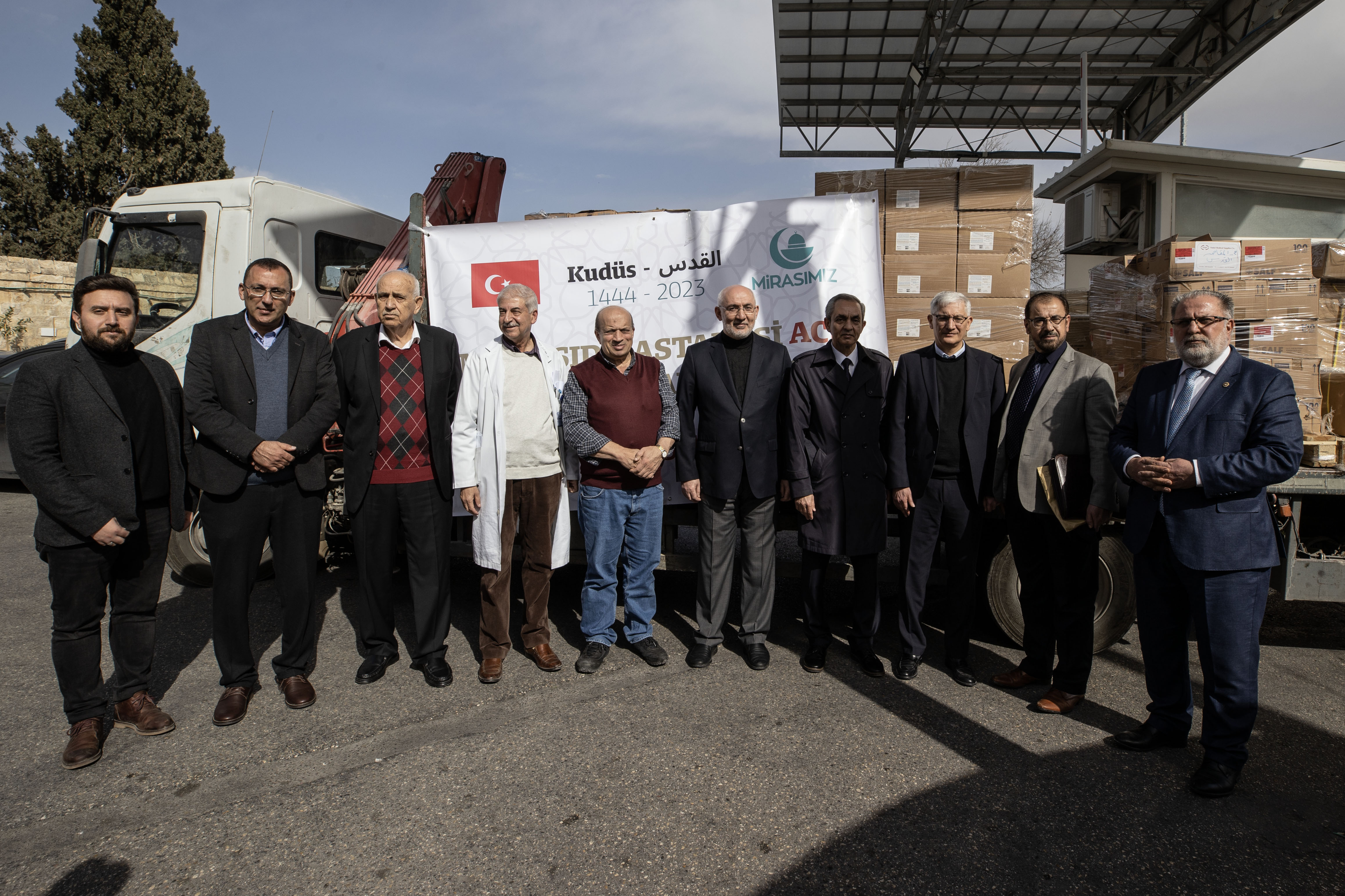 AA-20230129-30117756-30117754-TURK_STKDAN_ISGAL_ALTINDAKI_DOGU_KUDUSTE_BULUNAN_HASTANEYE_YARDIM