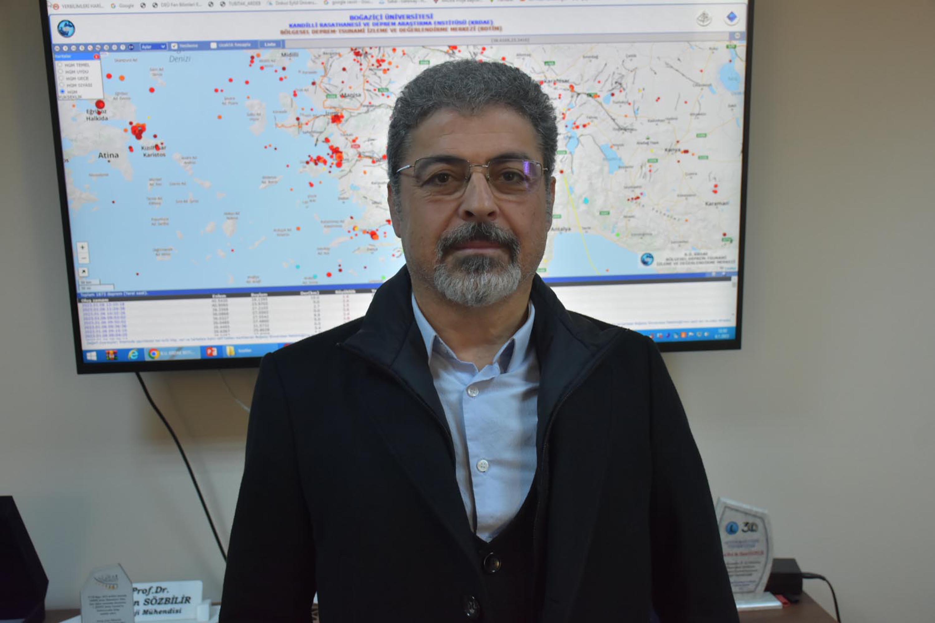 prof.-dr.-hasan-sozbilirden-tsunami-uyarisi_3221_dhaphoto1