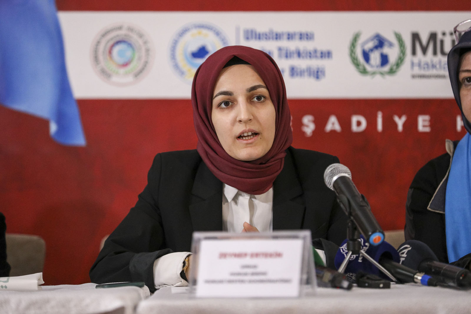 Konuşmacı - Av. Zeynep Ertekin