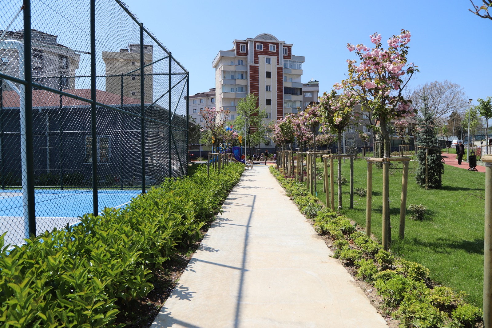 Kartal’da Karlıktepe Mahallesi Spor Parkı Hizmete Açıldı (2)