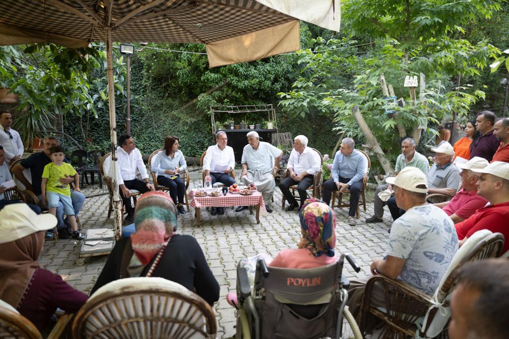 BAŞKAN SEÇER, KURBAN BAYRAMI ZİYARETLERİ KAPSAMINDA AKDENİZ VE TOROSLAR'IN MAHALLELERİNİ GEZDİ  (5)