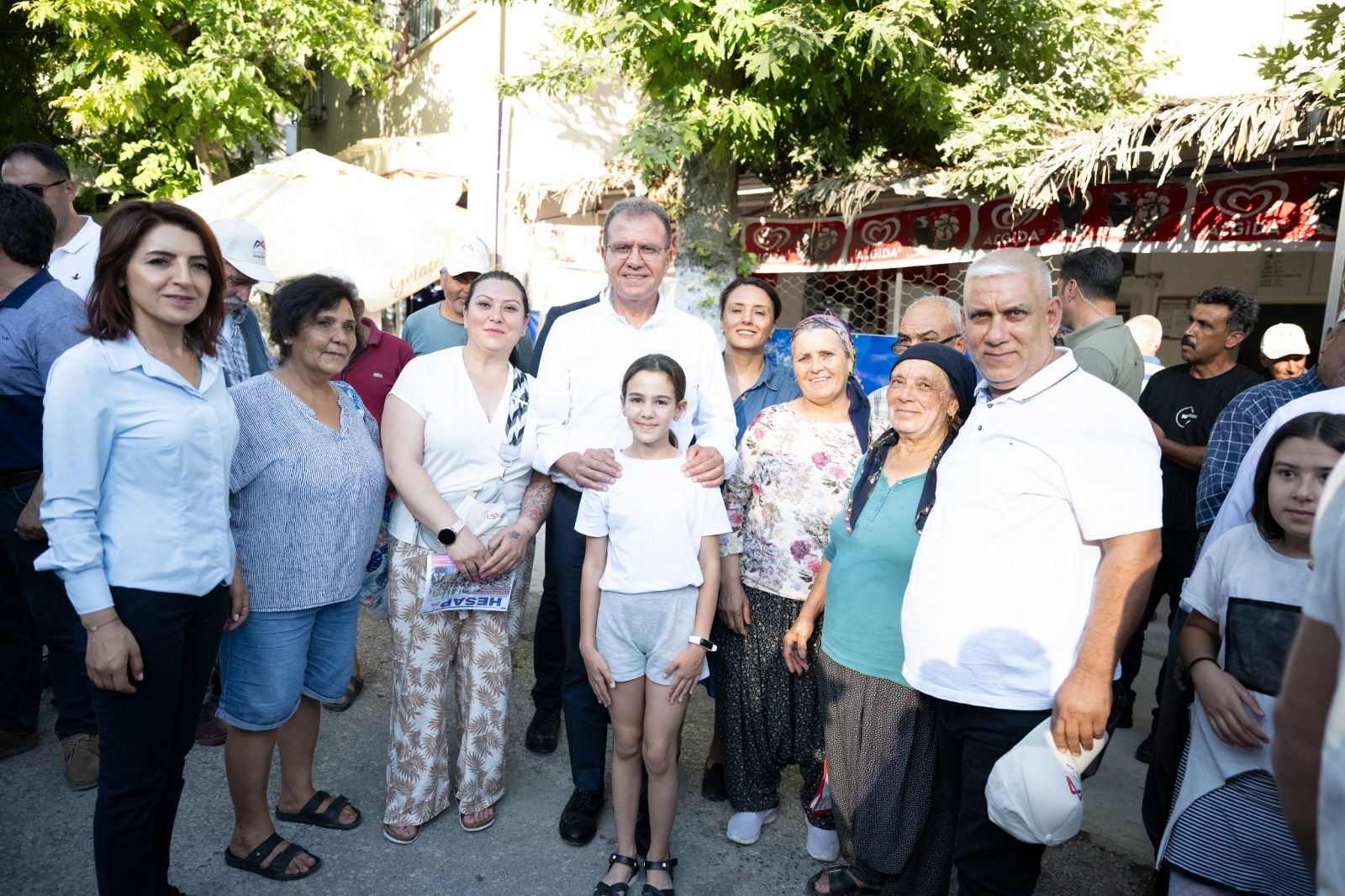 BAŞKAN SEÇER, KURBAN BAYRAMI ZİYARETLERİ KAPSAMINDA AKDENİZ VE TOROSLAR'IN MAHALLELERİNİ GEZDİ  (9)