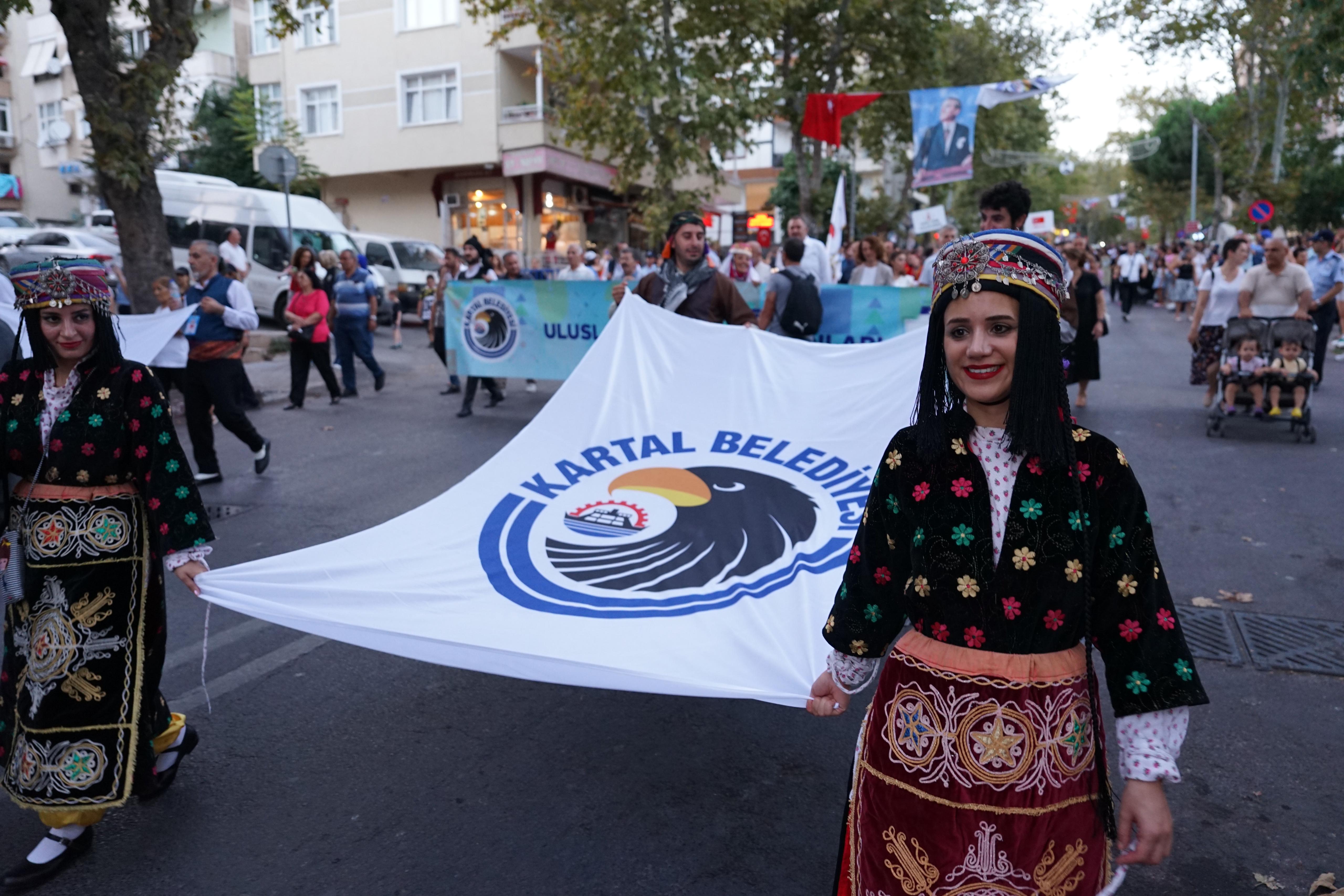 Kartal Belediyesi 2. Uluslararası Halk Oyunları Festivali Başladı (9)