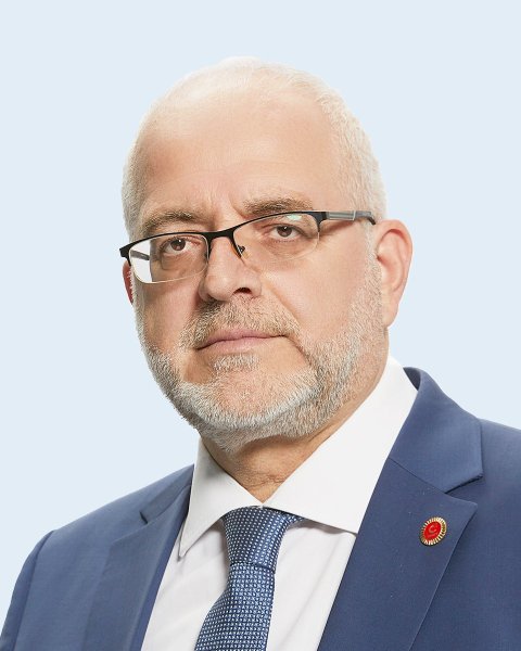 th_8093c493c5d290982129d6d8937ed4eb