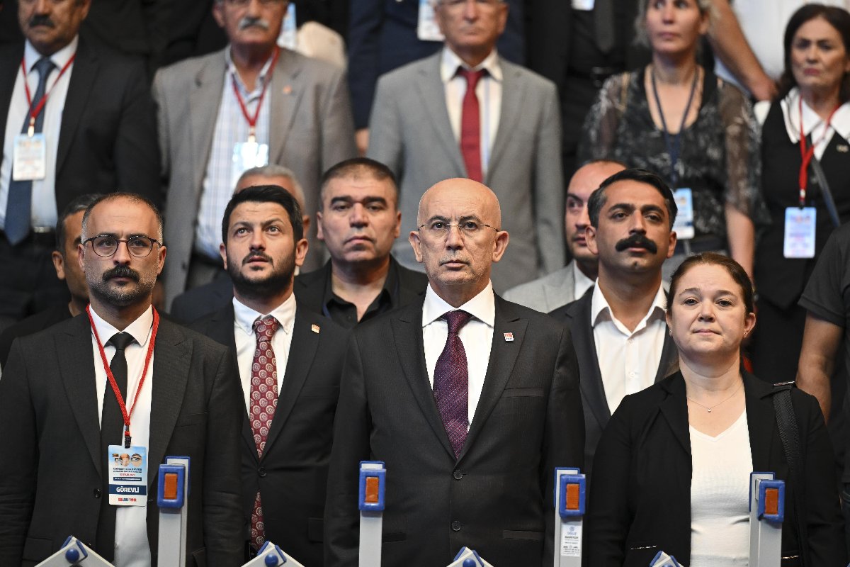 aa-20230923-32223814-32223803-chp_ankara_il_baskanliginin_38_olagan_kongresi_toplandi-min