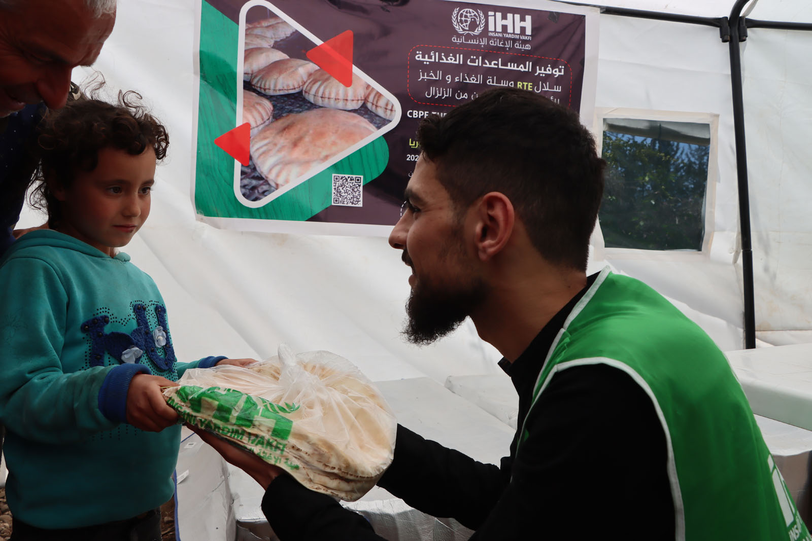 İHH ve BM’den Suriye’deki depremzede ailelere gıda desteği (5)