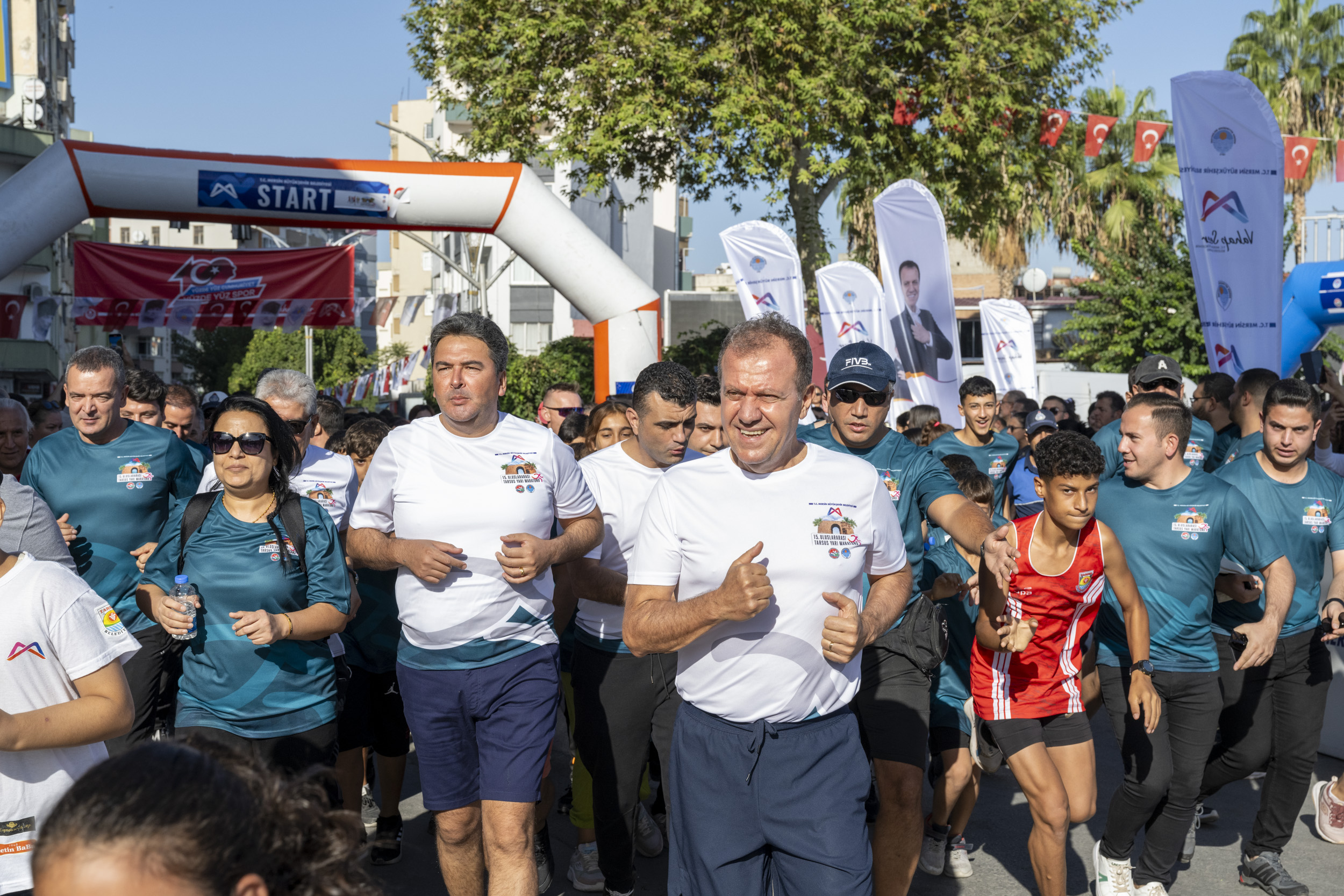 ‘15. ULUSLARARASI TARSUS YARI MARATONU’ TARİHİ VE DOĞAL GÜZELLİKLER İÇİNDE KOŞULDU (11)