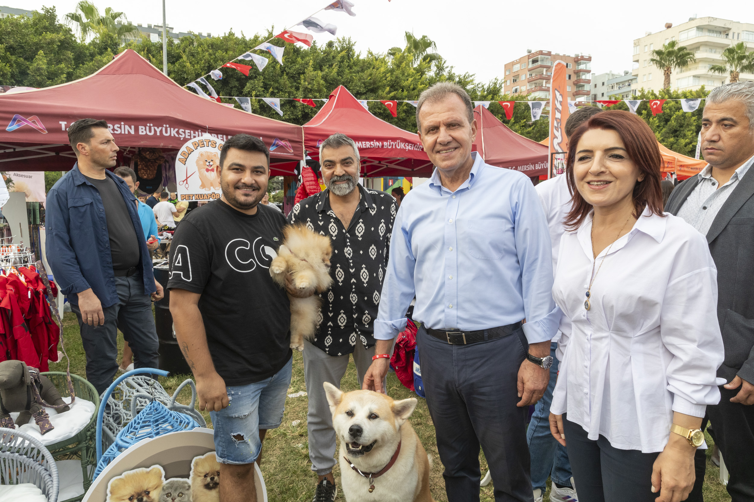 BAŞKAN SEÇER 4. MERSİN PATİ FESTİVALİ’NDE HAYVANSEVERLER VE CAN DOSTLARLA BULUŞTU (10)