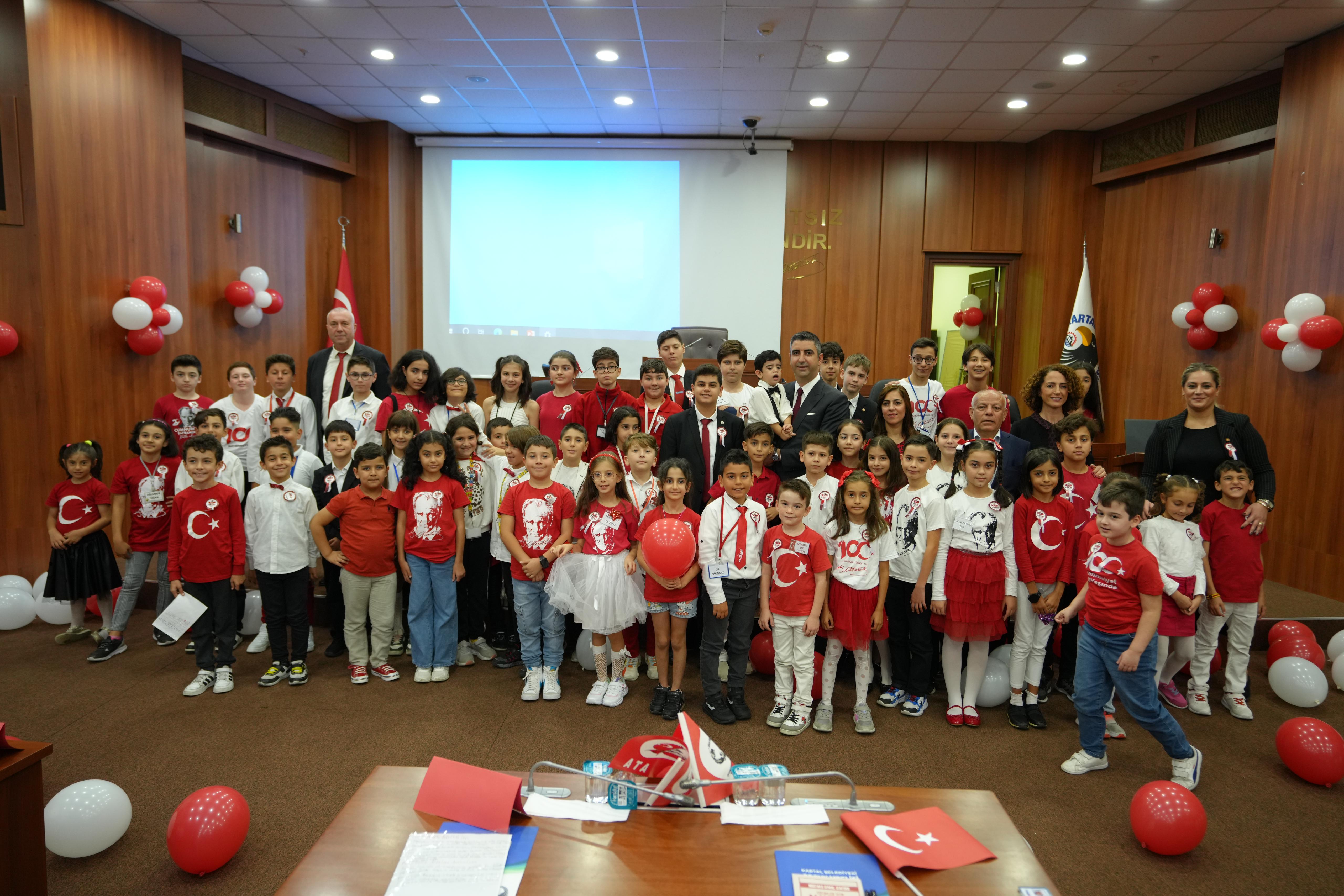 Kartal Belediyesi Çocuk Meclisi Cumhuriyetin 100. Yıl Dönümünde Toplandı (7)